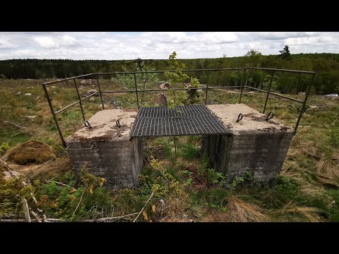 RESTER av en ANLÄGGNING i SKOGEN - maj 2021 - MARINENS SIGNALSPANINGSKOMPANI - norra BLEKINGE