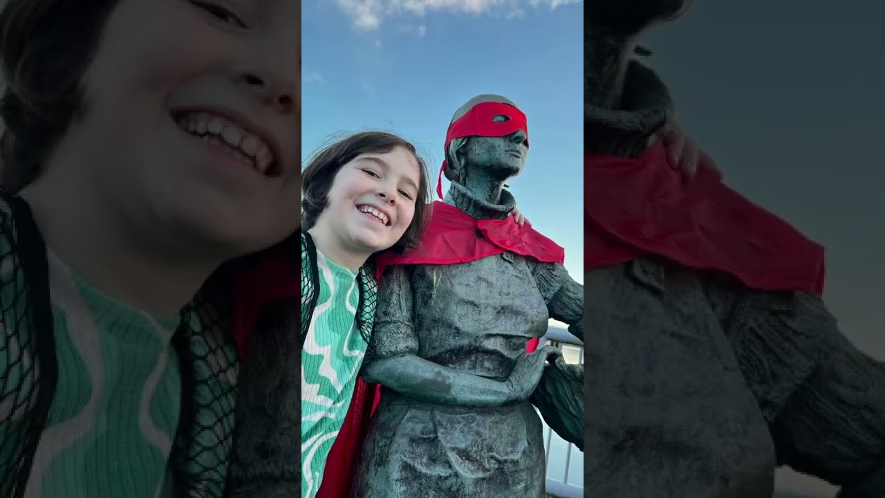 Introducing... Herring Girl!