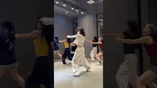 Download lagu Ain't My Fault · Zara Larsson #dance cover mp3