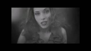 Massive Attack feat. Sinéad O&#39;Connor - Special Cases (Lyric video)