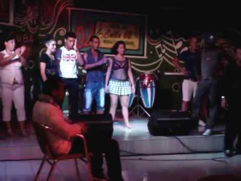 salsa ballo cubano...divertirsi con poco.