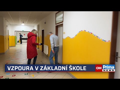 Školní vzpoura na Frýdecko-Místecku: Děti kopaly do dveří ředitelny, vedení volalo policii