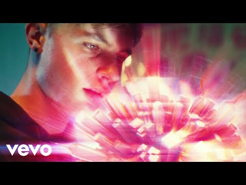 HRVY - ME BECAUSE OF YOU