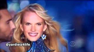 Adam levine (Maroon 5) kissing anne V - sweet