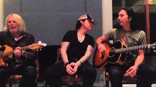 Dancing in the Moonlight - Black Star Riders - Acoustic