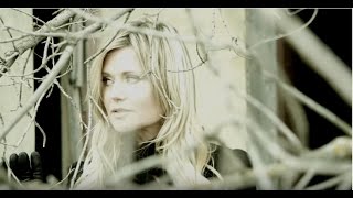 I Can&#39;t Outrun You - Beverley Mahood - Official Music Video