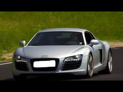 Audi R8 42 4.2 FSI quattro vs. 5.2 FSI quattro vs. GT vs. LMX