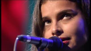 Mazzy Star - Blue Flower (Live Jools Holland 1994) (HD)