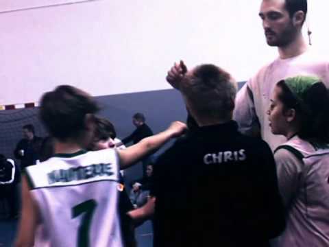 JSFN TV: Poussins JSF Nanterre vs Paris Levallois (Teaser)