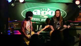 Rhino Bucket - Hey There - Prague