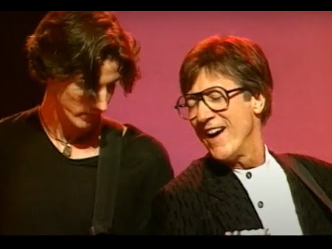 HANK MARVIN live "Shadoogie" with Ben Marvin and Band