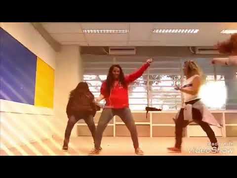 GAROTAS DANÇANDO FUNK - THAINARA,RAISSA,LAISLA E GIOVANA