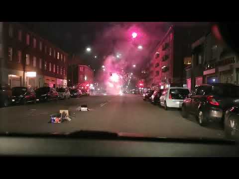 AMAGERBROGADE SPÆNGER I LUFTEN NYTÅR 2019/2020 KØBENHAVN