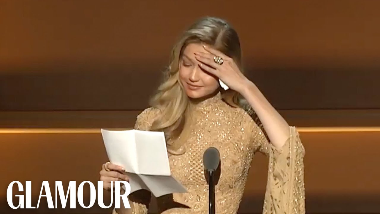 Gigi Hadid Gives Emotional Speech Receiving Her WOTY Award from Serena Williams | Glamour WOTY 2017 thumnail