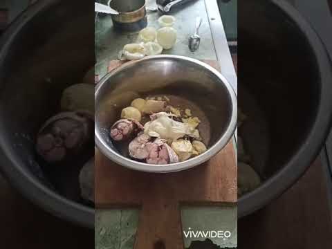 Грибочки из яиц и консервы