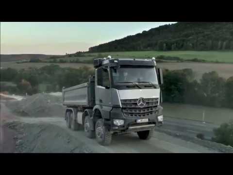 Mercedes-Benz Arocs Tutorials - Maneuvering