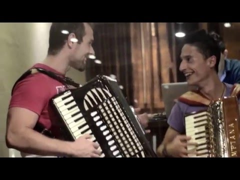 Tchê Sarandeio - Não Me Toca (Webclip - Studio Renf)