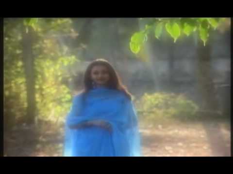 download lagu mp3 mp4 En Nenjile Ponveenayil Album Song, download lagu En Nenjile Ponveenayil Album Song gratis, unduh video klip En Nenjile Ponveenayil Album Song