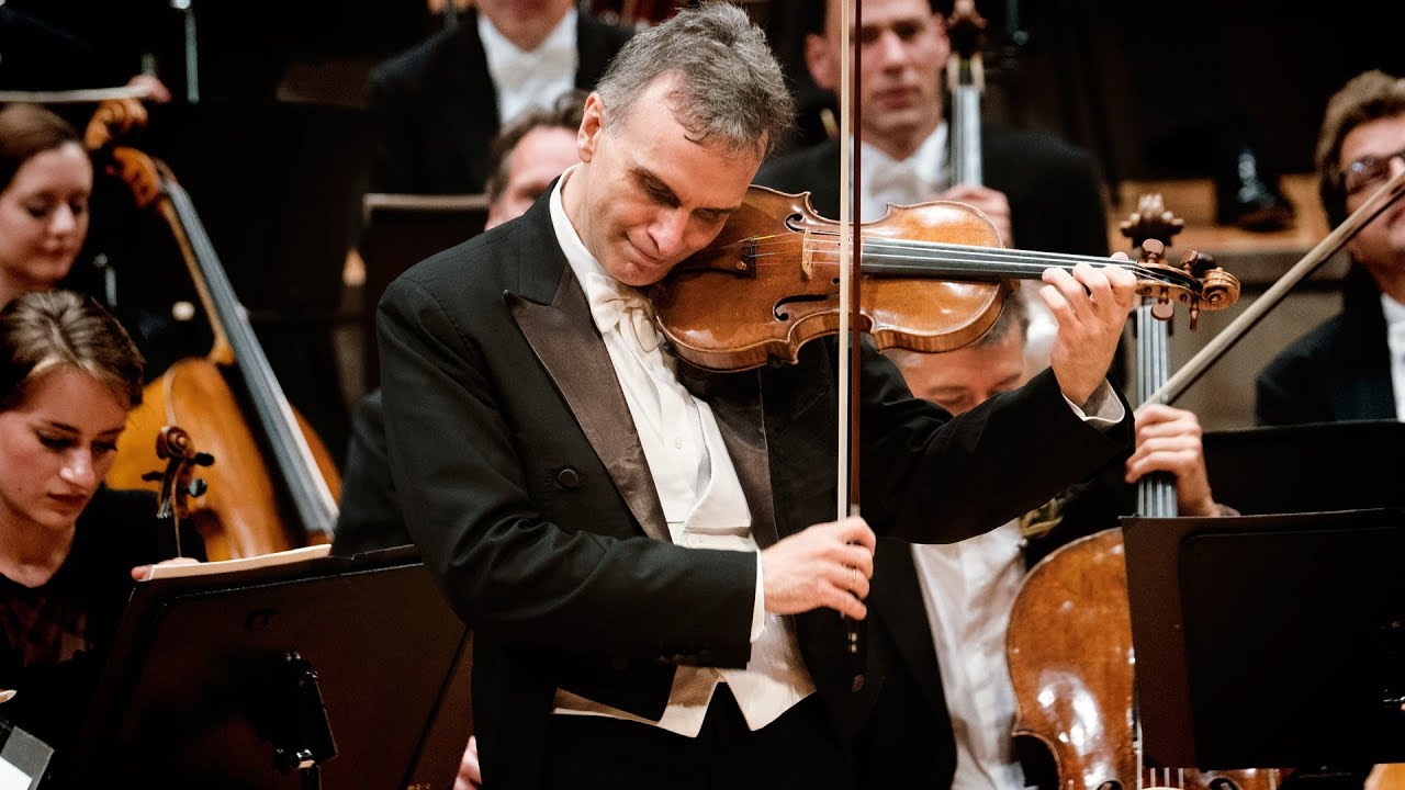 Bach: Gavotte en Rondeau for solo violin / Shaham