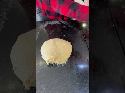 How to Knead a Sticky Dough?