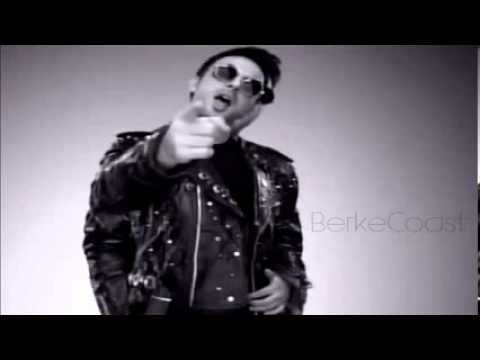 Tarkan ft. Ozan Çolakoğlu - Aşk Gitti Bizden