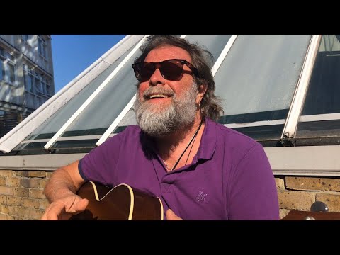 Video thumbnail for Синее небо, белые облака (Blue sky, white clouds)