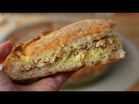 Ricetta per #Pasqua: FOCACCIA RIPIENA di SALUMI e uova
