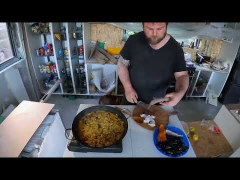 Irish Paella and Greyhound Grapefruit Cocktail