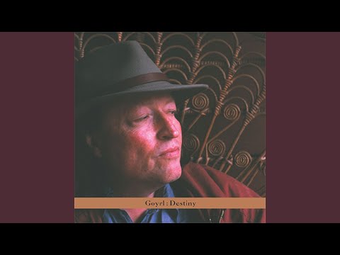 Mit Farmakhte Oygn :: With Eyes Closed