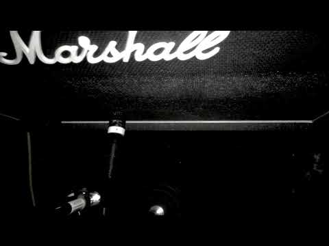 6 old Shure SM57 microphones test