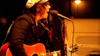 NeverShoutNever - Dare4Distance