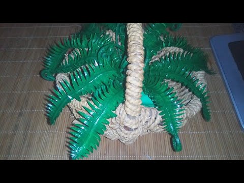 Learn how to make awesome paper fern leaves. paper fern tutorial