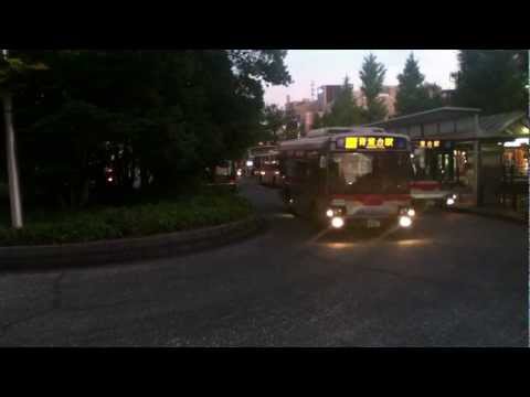 夕方の青葉台駅バスターミナル　その4　【AO1129号車】