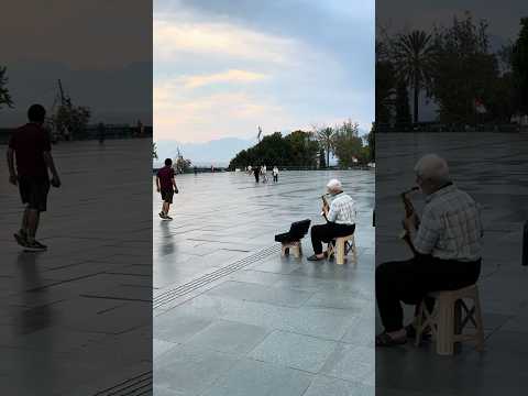 Why This Old Man Playing Saxophone in Turkey Went Viral
