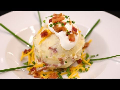 How To Make Fully Loaded Mashed Potatoes | Easy Recipe | MOORE APPROVED