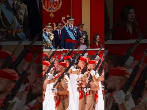 Así ha sido el desfile militar del Día de la Hispanidad #shorts