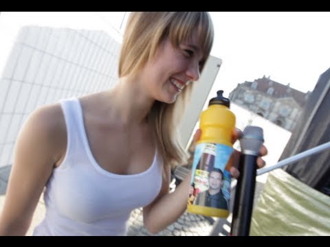 Tässa vor dem Auftritt