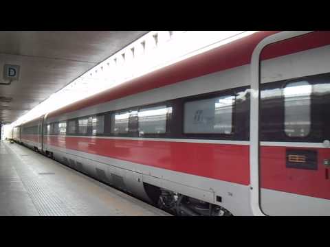 ETR 400.03 (FRECCIA ROSSA 1000, complesso 03) + E656.433 in coda, in partenza da Roma Termini