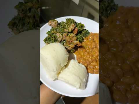 LETS MAKE UGALI BUT IN A DIFFERENT WAY #youtubeshorts #fyp #creator #youtubecreator #cooking #ugali