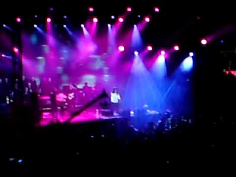 Kerber & Vokalna Grupa Constantine - Ratne Igre i Seobe (Live)