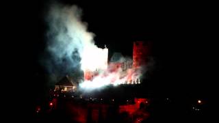 preview picture of video 'Schilcherberg in Flammen Feuerwerk 2012 - Burg in Flammen Teil 1 von 2'