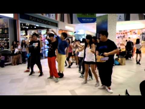 121020 KPOP Dance Off (Halloween Edition): B.A.P - Crash