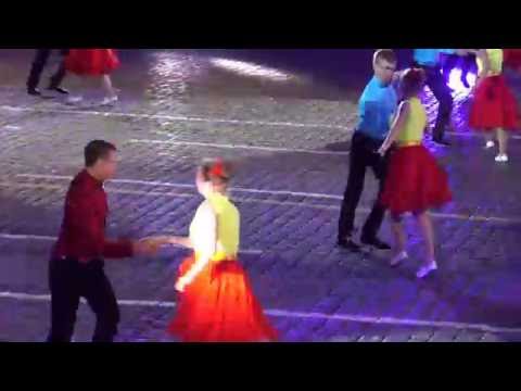 Spasskaya Tower 2016 grand finale "Happy" dancers