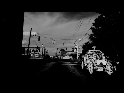 KITSCHKRIEG feat. DESS DIOR & HUNXHO - CHANEL