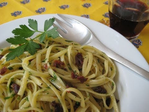 download lagu mp3 mp4 Linguine With Sun Dried Tomatoes Olives And Lemon, download lagu Linguine With Sun Dried Tomatoes Olives And Lemon gratis, unduh video klip Linguine With Sun Dried Tomatoes Olives And Lemon