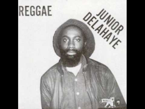 Sitting In The Park lyrics