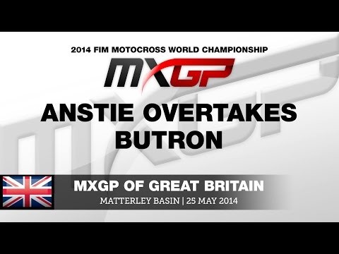 MXGP of Great Britain 2014 Max Anstie overtakes Jose Butron - Motocross