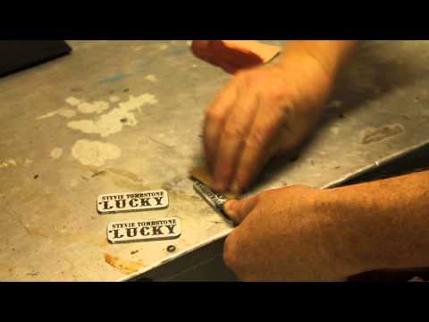 Stevie Tombstone - Lucky - Keychains, Process Video
