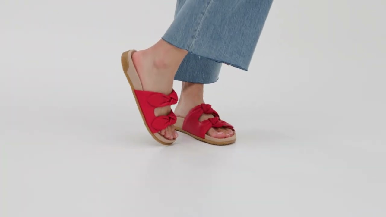 Watch Vionic Elara Women's Orthotic Comfort Slide Sandals video