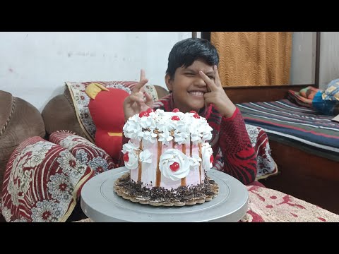 How to make chocolate tall cake decorations